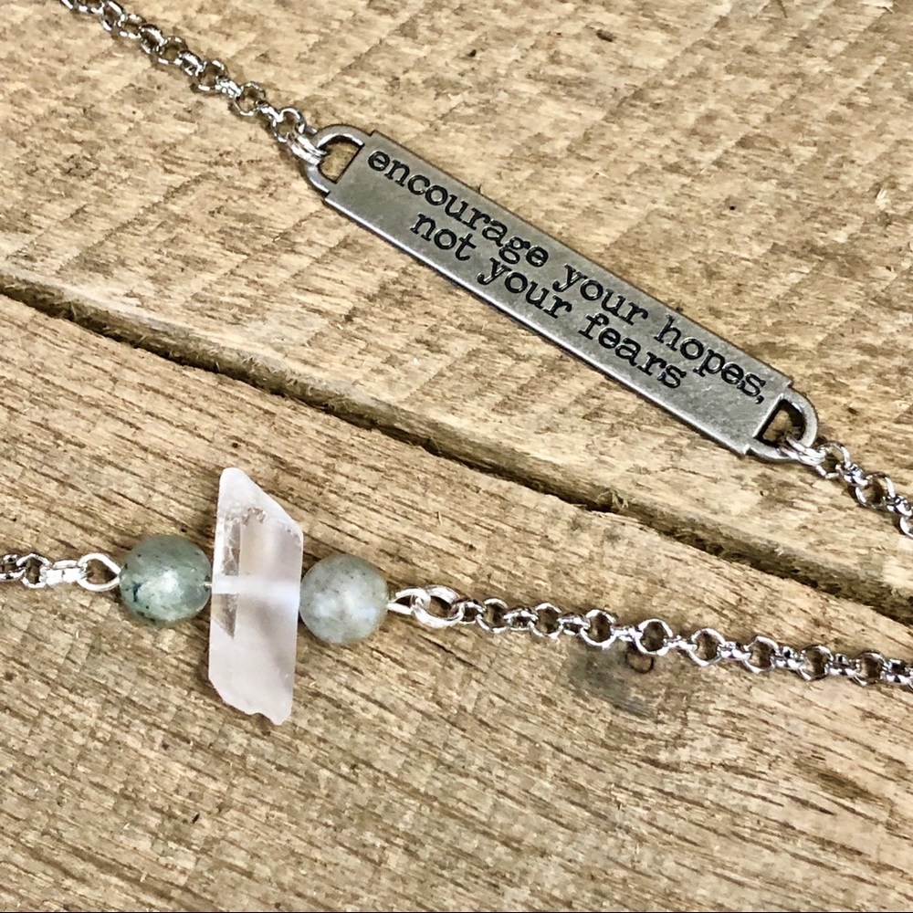 Driftwood, Quartz Crystal and Labradorite Bracelet - Picture 3 of 11